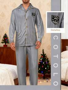 COTOLO Conjunto de Pijama Hombre Gris de Seda Suave, Manga Larga con Bordes Dorados, Diseño Elegante con Escudo, Cálido y Confortable, Regalo de Navidad - Gris - Ver 4