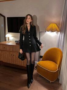 Auvina Vestido de línea A con cuello en V, botones decorativos y manga larga para mujeres de talla grande, para uso diario