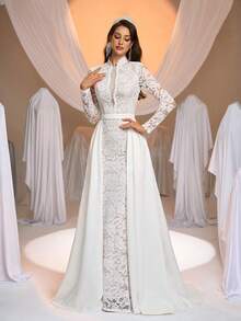 Aureia 优雅蕾丝贴花立领露背修身长款连衣裙，配有可拆卸荷叶边鱼尾裙摆，适合婚礼、正式场合和派对。 - 白色 - 查看 5