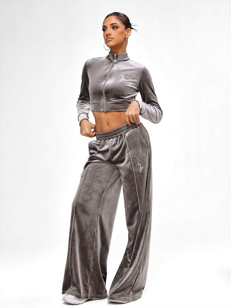 BABYPHAT Damen Samt Rollkragen Reißverschluss Crop Top Sweatshirt mit gesticktem Logo, bequem für Herbst und Winter