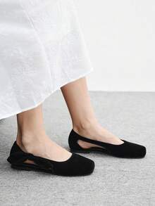 CUCCOO BIZCHIC 女士休闲百搭通勤简约镂空蝴蝶结装饰平底鞋 - 黑色 - 查看 3