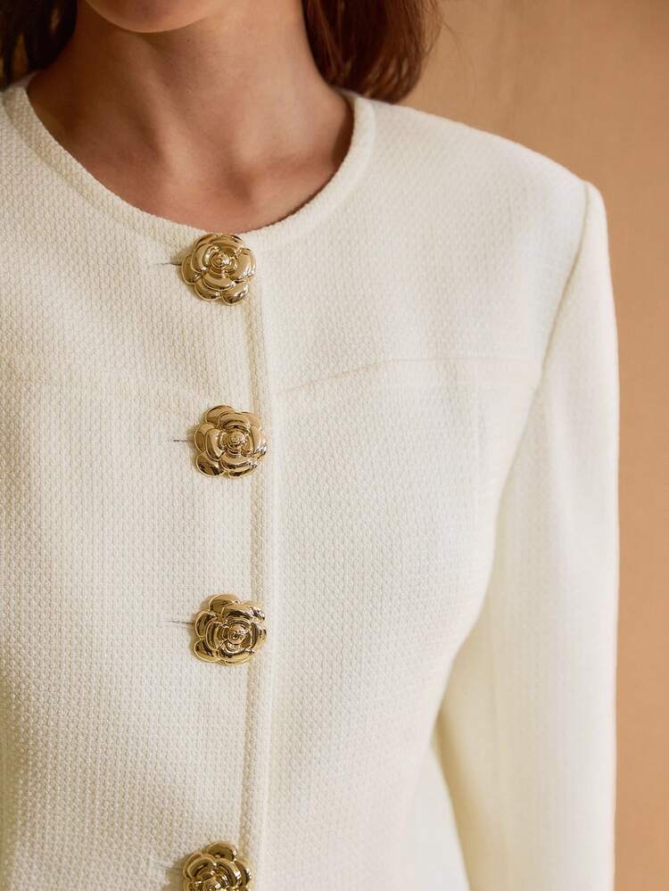 SOLID TEXTURED KNIT METAL FLORAL PLACKET SLIM FIT JACKET