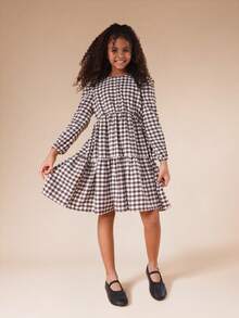 SUMWON 少女长袖泡泡袖格纹层叠迷你连衣裙，高腰设计，后背蝴蝶结系带，适合休闲度假场合。 - 咖啡棕 - 查看 3