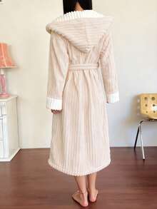 DAZY 女士条纹纹理抓绒撞色连帽长袍，冬季家居服