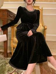 DAZY Svart sammetsklänning med strassutsmyckning, lyxig exklusiv fisktailklänning, eleganta klänningar för kvinnor höst/vinter