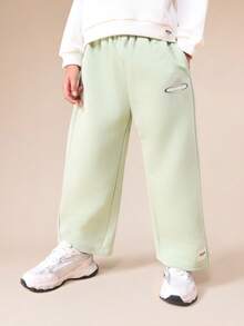 Bộ đồ thể thao SUMWON dành cho bé trai, gồm áo nỉ dài tay cổ tròn và quần jogger ống rộng, thích hợp cho cả hoạt động thường ngày và kỳ nghỉ. - Nhiều màu - Xem 4
