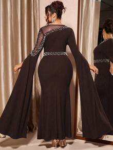 Cravure Damen Große Größen Rundhals Langarm Glänzend Perle Mesh Elegantes Schlitz Kleid, geeignet für Party, Bankett, Herbst/Winter - Braun - Übersicht 2
