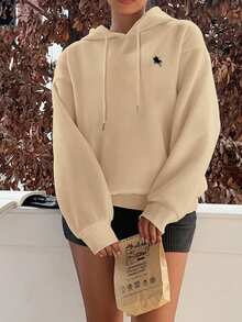 SHEIN EZwear 大码休闲简约骑马图案宽松连帽长袖加厚卫衣，女款，适合秋冬季、返校季、机场、圣诞节等场合，Y2K风格可爱卫衣 - 米色 - 查看 5