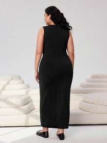 Solflare Plus Size Women Long Metallic Buckle Decor Dress, Spring/Summer - Black - View 2