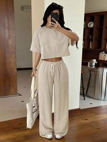 SHEIN EZwear 女士夏季休闲纯色纹理圆领落肩短袖 T 恤和裤子套装 - 卡其色 - 查看 4