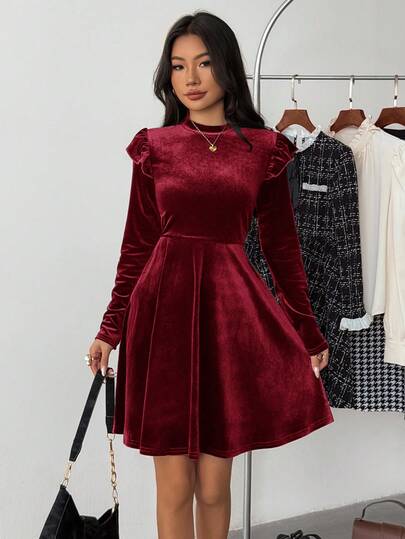 Teen Girl Solid Color Velvet Knit Ruffle Trim Long Sleeve Dress,Great For Casual & Daily Wear & School Daily In Autumn & Winter, Red Color,For Christmas,Party Wear ,Birthday Dress,Princess Dress,Teen Green Dress
