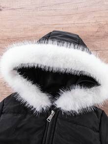 女童黑色连帽加厚高腰罗纹修身时尚羽绒服，秋冬季休闲百搭外套 - 黑與白 - 查看 4