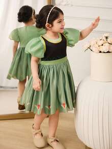 Glamorique Kids 1. 清新绿色泡泡袖公主裙，优雅刺绣安娜风格女童派对礼服，缎面正式场合礼服 - 綠色 - 查看 5