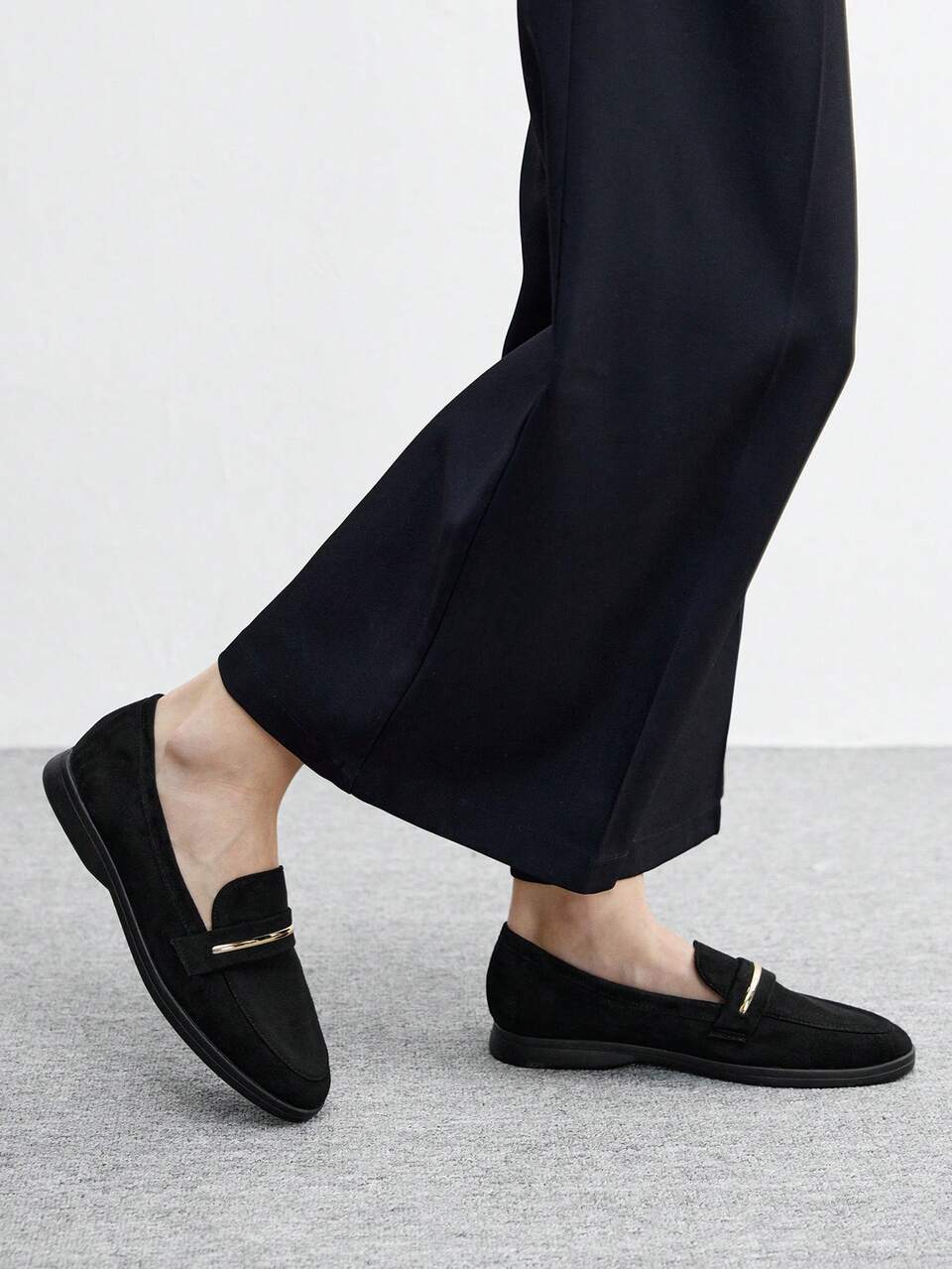 CUCCOO BIZCHIC Women's Fashionable Black Suede Comfortable Casual Loafers, Suitable For Commuting, Outdoor, Shopping, Work, Daily Wear For Christmas