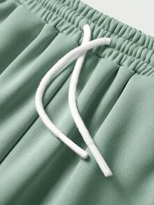 JNSQ Tween Girls 2pcs Outfit, Loose Fit Crew Neck Long Sleeve Graphic Letter Print Sweatshirt Top And Relaxed Fit Sweatpants Set, Autumn/Winter - Green - View 10