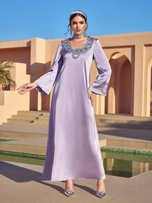 Al Najma 女士水钻装饰圆领喇叭袖优雅阿拉伯风格连衣裙 - 淡紫色 - 查看 5