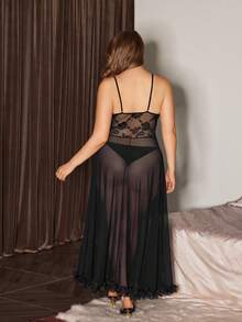 Slumberist 加大码 3D 立体花卉装饰网纱透视蕾丝拼接鱼骨腰身设计长款睡裙 - 黑色 - 查看 2