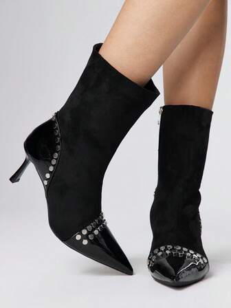 Grunge Punk بوت كاحل نسائية ذات كعب عالي مدبب مزينة بالدبابيس