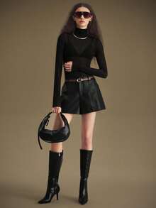 Ontre 2026SS Women's PU Material Real Pocket Elastic Waist Shorts, Urban Commute Business Casual Shorts, Office Lady, Elegant Attire For Women, Suitable For Winter, Christmas, New Year Party Modern Urban Casual Fashion Business Casual Women's Office Wear Low-Key Old Money Style Effortless Temperament Urban Commuting