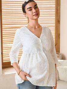 SHEIN Maternity V-Neck 3/4 Sleeve Shirt With Single-Breasted Embroidered Floral Design Cotton Maternity Clothes Maternity White Dress Maternity Sets Summer Maternity Clothes For Photoshoot Maternity Clothes Two Piece Suits,Maternity Clothes - White - View 5