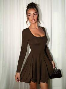 SHEIN Glamour 深棕色无胸罩方领长袖迷你连衣裙，女士生日礼服，基础款连衣裙，外出连衣裙，街头风连衣裙，秋冬连衣裙，万圣节连衣裙，派对必备，圣诞连衣裙，亮片连衣裙，高级舞会连衣裙，锐舞节服装，婚礼宾客连衣裙 - 咖啡棕 - 查看 4
