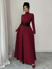 SHEIN Elenzya 女士奢华纯色长款针织连衣裙，半高领设计，修身剪裁，腰带装饰，凸显身材，复古优雅，适合日常、约会、晚宴、情侣装，秋冬内搭，春季外穿。 - 紅色 - 查看 4