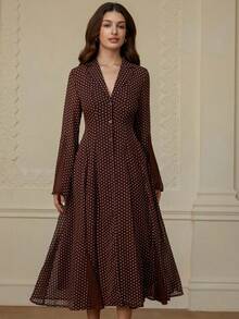 Aveloria Rosie 优雅咖啡色缺角领单排扣腰部褶裥长袖A字衬衫裙（女款） - 咖啡 - 查看 5