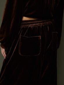 COUREZ Low Rise Oversized Joggers In Brown Velour /Y2K Spring For Women Going Out Summer For Women Streetwear Sweatpants For Women - Brown - View 7