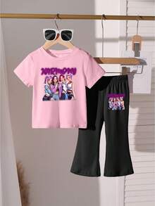 SHEIN 2件套少女休闲简约英文字母动漫图案粉色短袖圆领T恤和黑色喇叭裤，可爱卡通趣味时尚女童套装，适合所有季节 - 彩色 - 查看 2