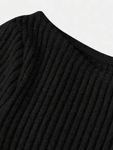 SHEIN Serisse Kids 少女秋冬休闲时尚百搭罗纹露肩/露肩两穿T恤套装，带口袋，搭配直筒裤，适合周末、休闲外出、返校季穿着。 - 黑色 - 查看 14