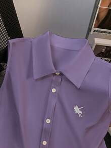 Lyxana Women's Casual Sleeveless Button-Up Shirt With Knight Print - Purple - View 3