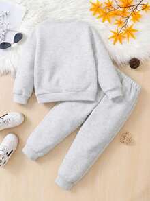 SHEIN Young Girl 2pcs Leopard Panel Contrast Sequin Colorblock Loose Fit Drop Shoulder Sweatshirt & Sweatpants Outfits ,For Christmas,Great For Casual & Daily Wear & School Daily In Autumn & Winter.Mom And Daughter Matching.