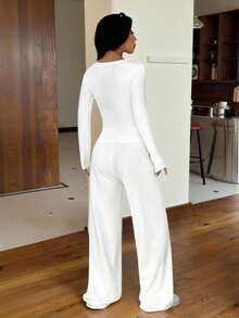 SHEIN EZwear New Autumn All White Women's White Knit Fitted Long Sleeve Top And Drawstring Waist Long Pants Casual Daily 2-Piece Set Two Pieces White Set Women White 2 Pieces Outfit Comfortable Two Pieces Set Casual 2 Pieces Set Two Pieces Set Women - White - View 6