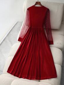 Franclia 优雅女士连衣裙，褶皱腰身，圆领，白色珍珠串珠，闪亮网纱袖，酒红色天鹅绒面料，适合新年、秋冬季及时尚派对穿着 - 酒紅色 - 查看 2