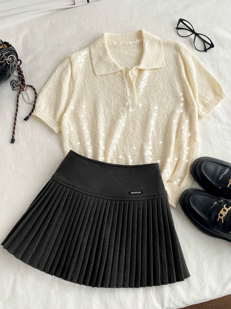 Muvela Chân váy xếp ly siêu ngắn cạp trễ dành cho nữ, màu be, dày dặn, có lớp lót quần short bên trong, phong cách học thuật cổ điển, phong cách cổ điển, thích hợp cho Giáng sinh, mặc hàng ngày, tụ họp chị em, thanh lịch và duyên dáng, sản phẩm đa năng cho mùa thu/đông, Giáng sinh - Màu xám đen - Xem 1