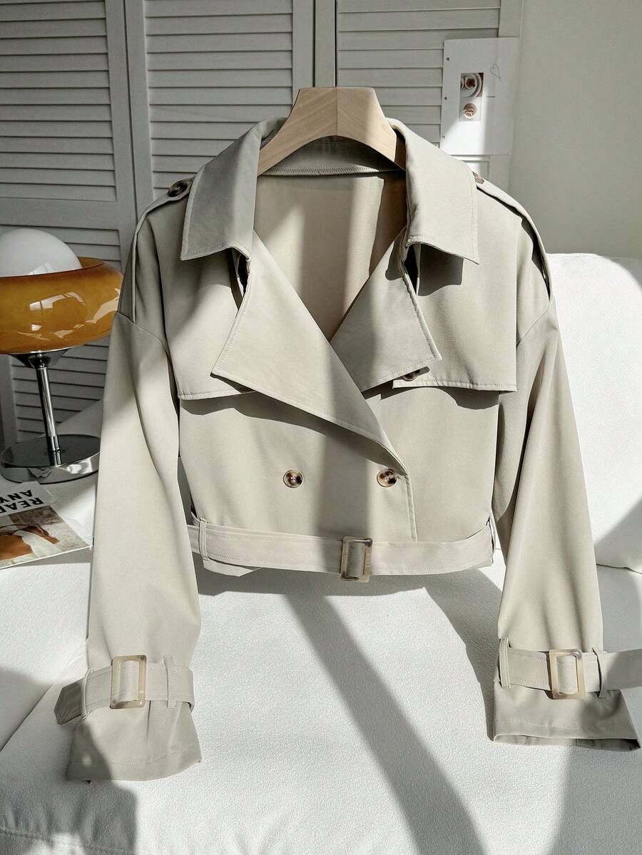 Comfortcana Áo khoác trench coat ngắn dáng rộng cổ bẻ dáng rộng phong cách retro có vai trễ cỡ lớn kèm thắt lưng khóa - Màu Khaki - Xem 1