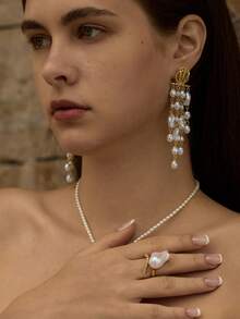Opalesca 1 Pc Fashionable European & American Style Open Baroque Pearl Ring, High-End Personalized Luxury Baroque Geometric Ring,Outfits,Old Money,Wedding/Bridal Accessories,Western Jewelry,Fairycore/Fairy,Pearl,Fall/Autumn/Winter,Elegant - Yellow Gold - View 3