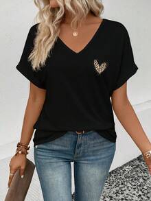 New Fashion Casual Women T-Shirt With Heart And Leopard Print Elements, V-Neck - Black - View 4