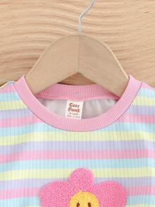 Cozy Pixies 女婴彩色条纹花卉刺绣圆领长袖套头卫衣，舒适、百搭、时尚、可爱、休闲，适合日常穿着