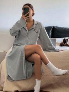 DAZY Butterfly Embroidery Pattern Loose Long Sleeve Cardigan Sleepwear Robe - Grey - View 5