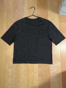 Paquete 4 Camisetas Estilo Boxy Fit Básica sin estampado de algodón, ideal para la calle, combinar estilos o regalar - Negro,Blanco, Moca y Gris Carbón - Ver 2