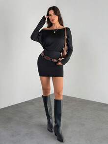 SHEIN Tall Vestido corto de manga larga y unicolor sexy y de moda para mujer - Negro - Ver 7