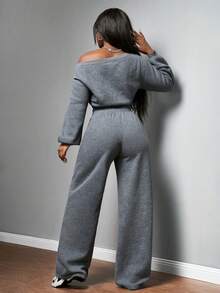 Slaydiva 2025 Autumn/Winter New Music Festival, Holiday, Western, Nomadic Style Outfit, Suitable For Birthday Party, Graduation Season, Student Wear, Casual Daily Wear, Basic Versatile, Letter Print Zip Collar, Oblique Shoulder + Straight Leg Sweatpants 2-Piece Set - Grey Faux Snow Flake For Women Grey Two Piece Set Two Piece Set Women Comfy - Dark Grey - View 2