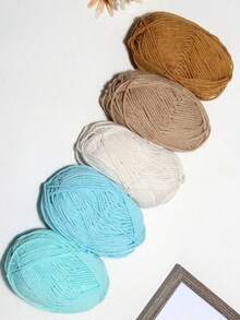 5卷250克手工钩编毛线，柔软舒适，多色编织线，用途广泛，可用于制作钱包、包包、衣服等，DIY情人节礼物手工项目