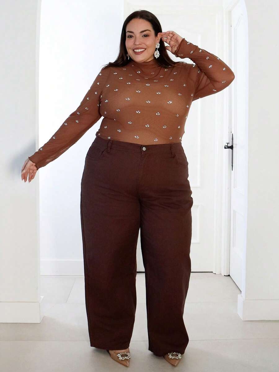 Pretty and Ole Top Elegante, Glamorosa e Sexy com Decoração de Strass Feita à Mão e Tecido de Tule Transparente para Mulheres Plus Size, Outono, Inverno, Primavera e Verão