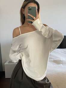 DAZY 女士纯色露肩长袖休闲宽松T恤 - 白色 - 查看 6