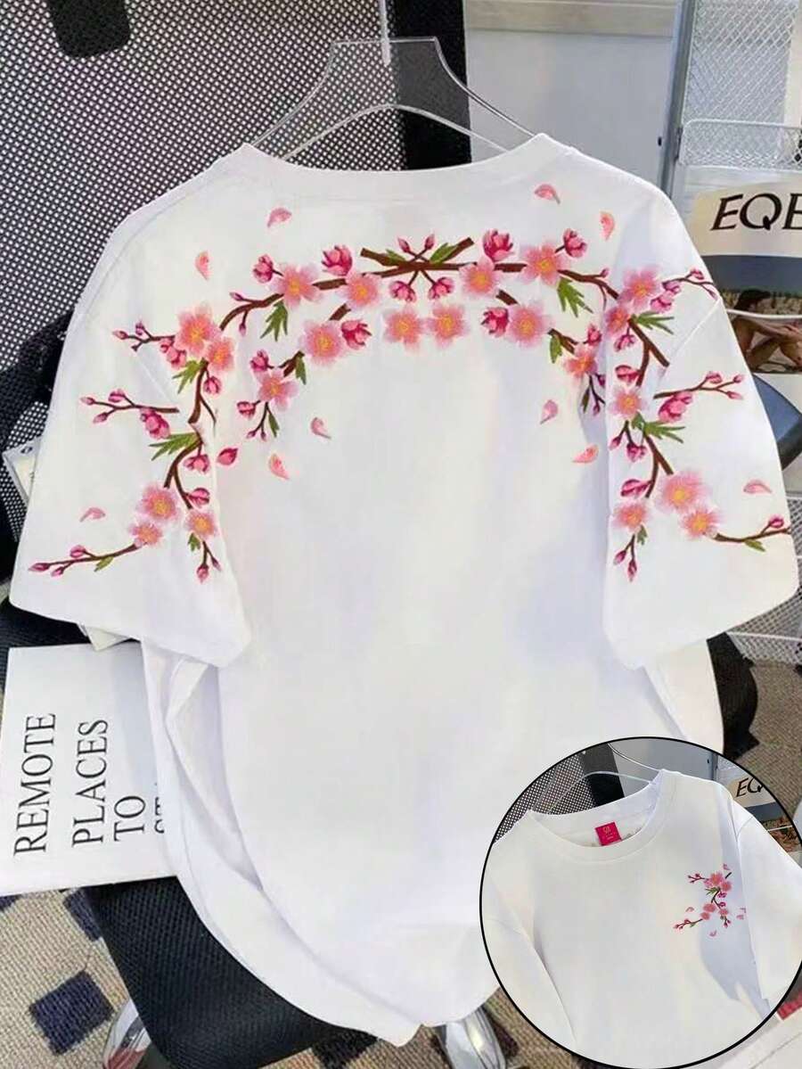 Resyla 女士休闲梅花印花常规圆领T恤 - 彩色 - 查看 1