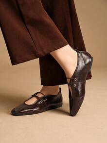 Rosivie Women Casual Versatile Commute Simple Flats - Coffee Brown - View 4