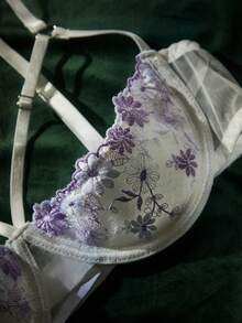 SpicyHot 4pcs Women's Sexy Lingerie Set, Romantic Embroidery Underwire Padded Push-Up Bra With Nipple Covers And Lace Trim Panty Set - White - View 5