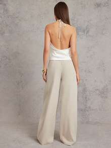 L'Amorae 女士优雅露背交叉镂空上衣 - 杏色 - 查看 2